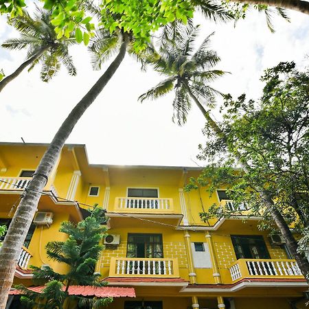 Oyo 17309 Maya'S Holiday House 卡兰古特 外观 照片
